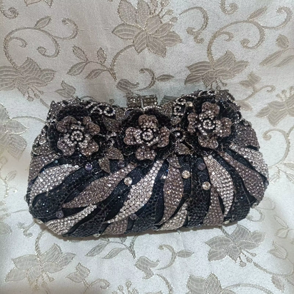Women'S Diamond Handbags Rhinestones Evening Bags Bridal Stones Clutch Purse Lady Clutches Bags Party Wedding Evening Bag
